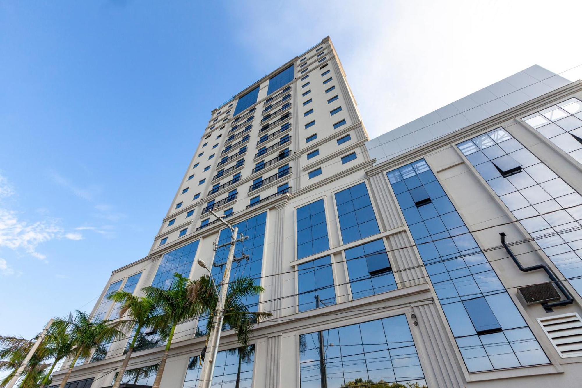 Tri Hotel Premium Itapema Luaran gambar